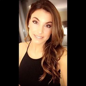 Meet your Posher, Alexa